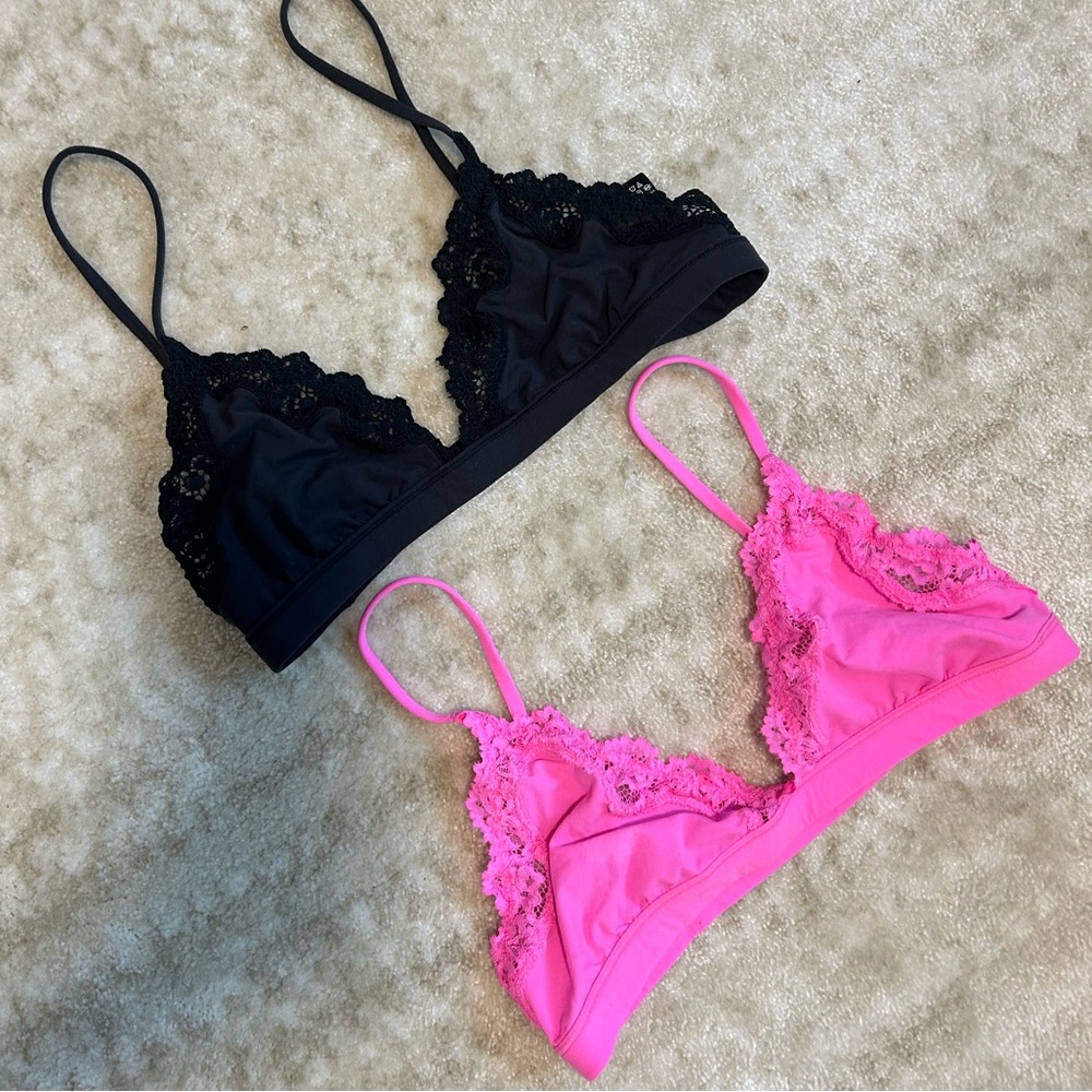 Skims Lace Trim Bralette Set - Black and Pink